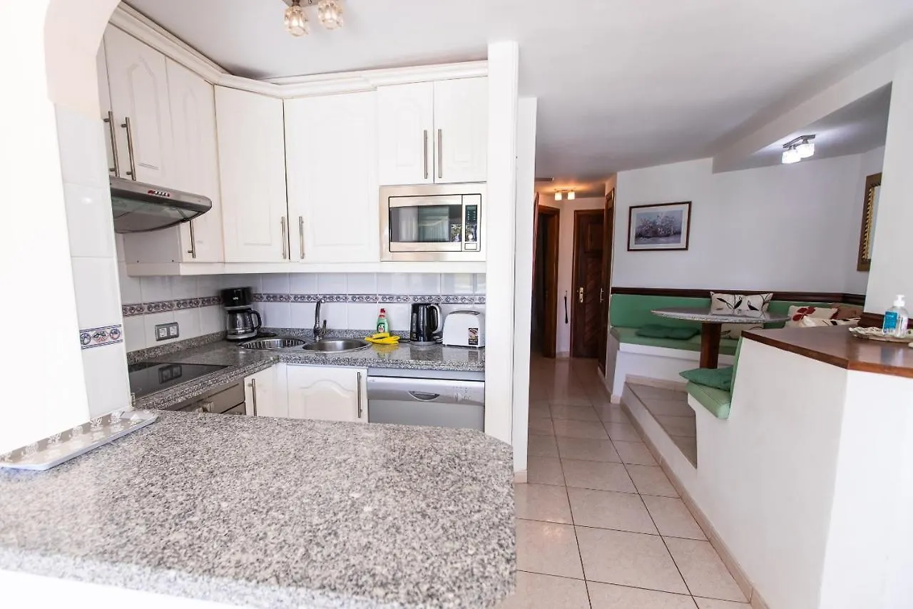 Two Bedroom Apartment Near El Duque Beach, Costa Adeje Costa Adeje (Tenerife)